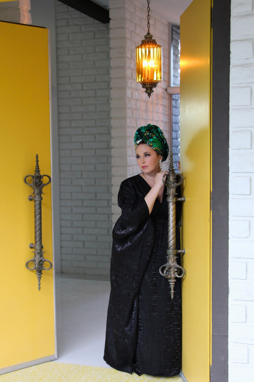 “The Morticia Vibez” Caftan SHIPS NOW