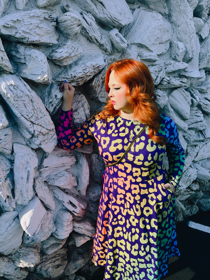 "2Cute 2B 4Gotten" All-over print long sleeve midi dress