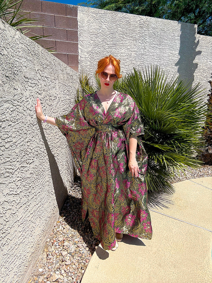 Sample Sale #8: Lily Brocade L/XL & 1X Deep V