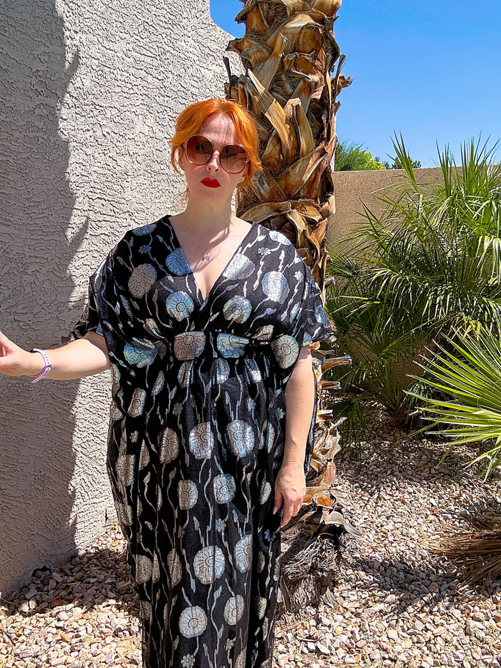 Sample Sale #22: 70s Silver Lamé L/XL Deep V
