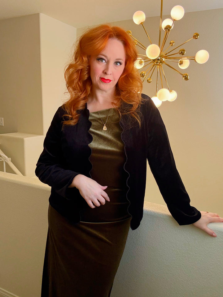PRE-ORDER"The Leading Lady" Velvet Dress SHIPS MID NOV