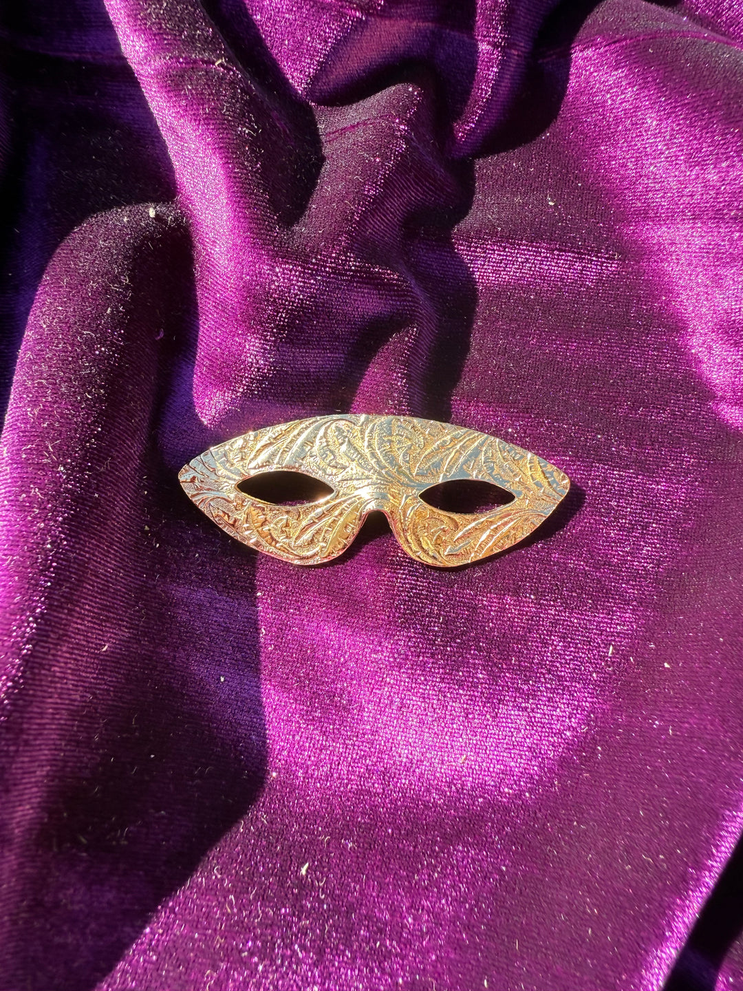 Sample Sale #22 Mask Brooch